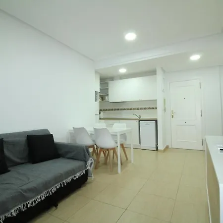 Aq-110 Acogedor En Centro Torrevieja